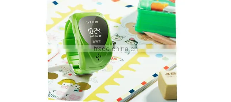 wrist watch wearable gps tracker for kids with SOS panic button, GPS+LBS, android and iOS app and long standby time