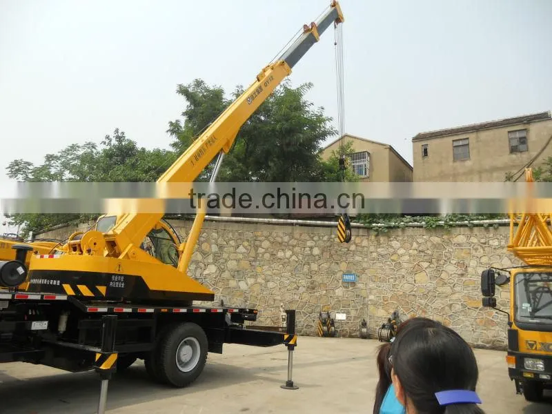 XCMG QY12B.5 Truck Crane
