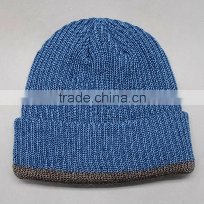 KNITTING HAT WITH CUFF