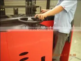 comfortable operation 2.5ton electric reach truck 48VTF