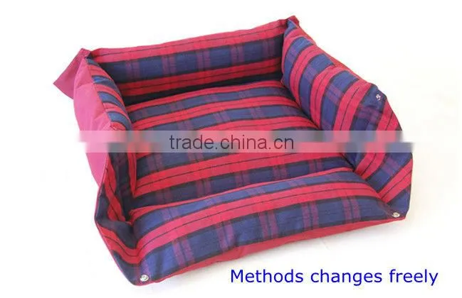 Free Transform styles Blue plaid doghouse