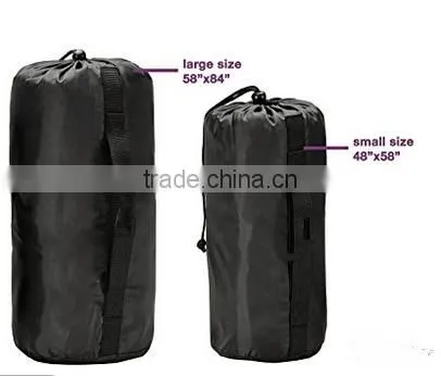 Promotional waterproof outdoor picnic travel blanket with handle/pillow blanket
