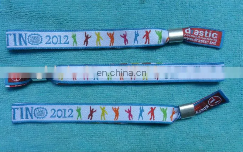 custom colorful cheap silicone wristbands/festival wristbands