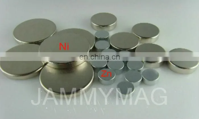 Half round magnet