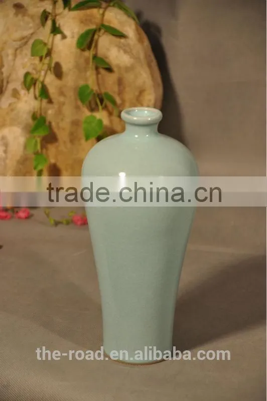 Ceramic Handicraft Mei Bottle Symbol Propitious, Used For Home Decoration