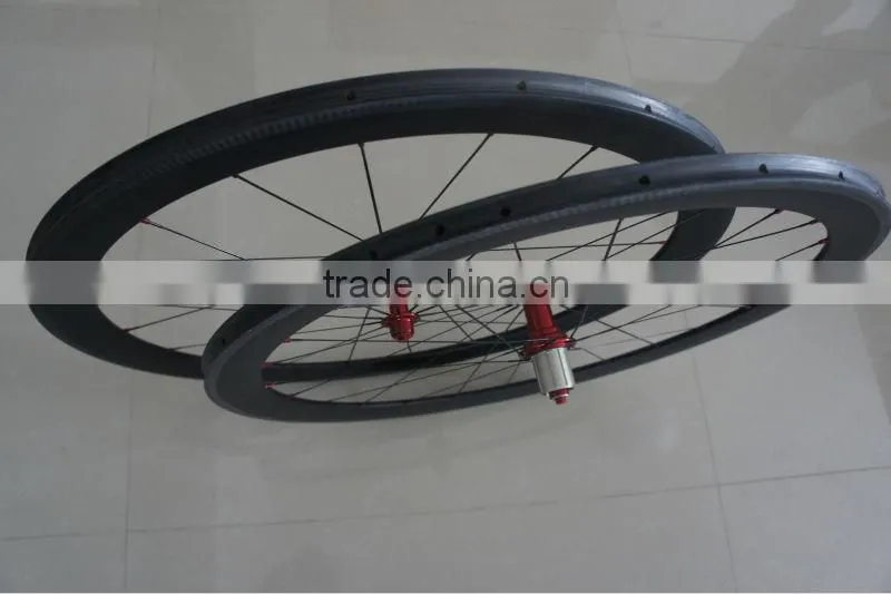 Super light and super stiff carbon road wheels SL-5T