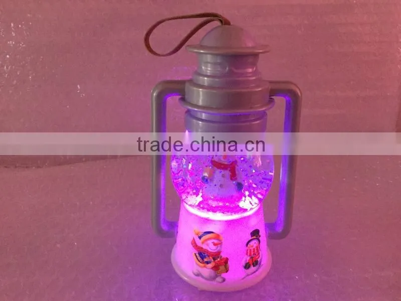 Snow Globe with Christmas Series Design Lanterns Shaped with Rubber Rope Holder, Garden Home Polyresin Decoration