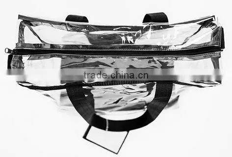 Fashionable transparent pvc tote bag with detachable privacy purse