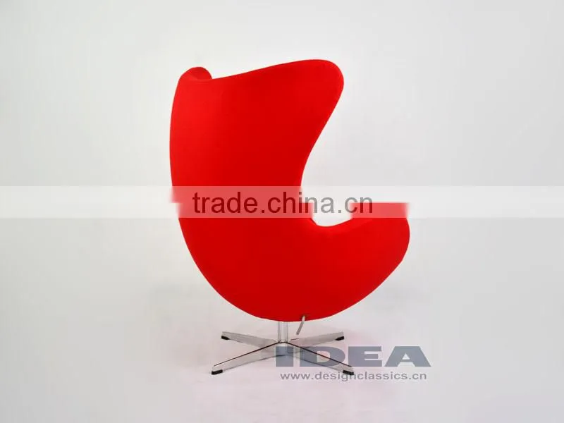 Replica Arne Jacobsen Egg chair - Red Wool Fabric - polished aluminum base