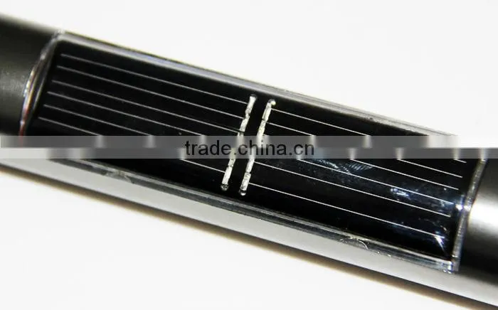 Wholesale or Retail The Solar Energy Flashlight Multiple Charging Environmental Protection High-end Multi-function Flashlight