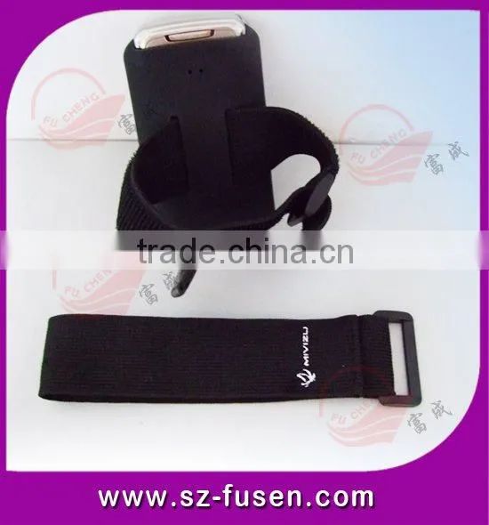 Elastic magic tape strap