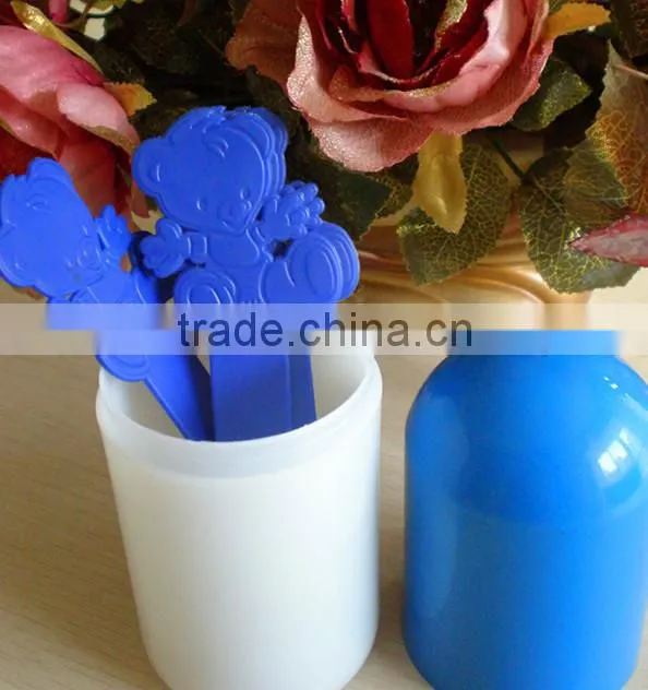V-GF16-11 Colorful plastic bear shape tongue depressor