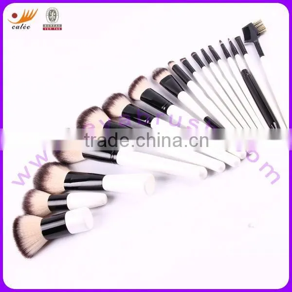 17-Piece Vegan Makeup Brushes set - Synthetic hair