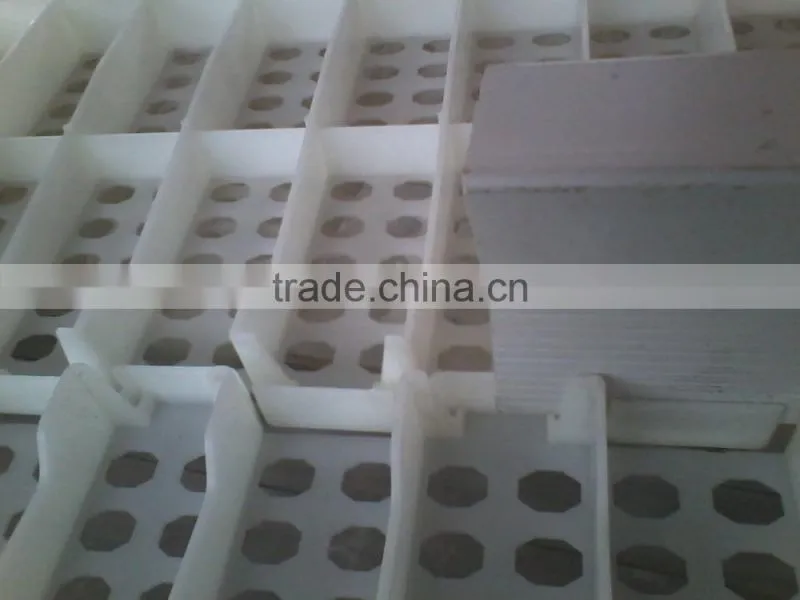 plastic slatted flooring