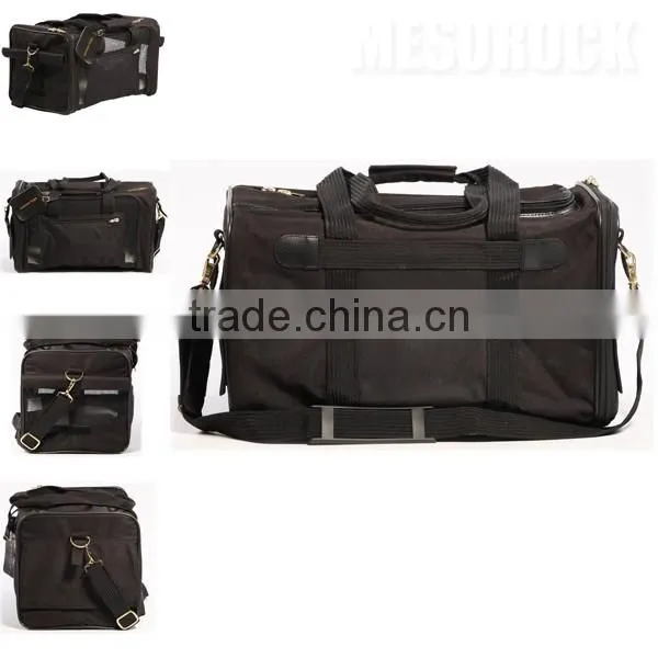 Indoor & Outdoor Soft Sided Pet Carrier Airline Approved Pet Carrier