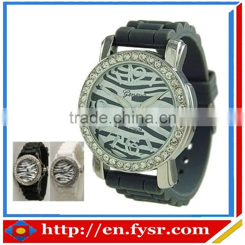 2013 new hot sales ladies silicon watch with date, colorful fashion silicone watch
