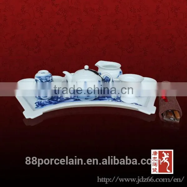 Delicate design high quality blue and white porcelain famous tea set for home hospitality