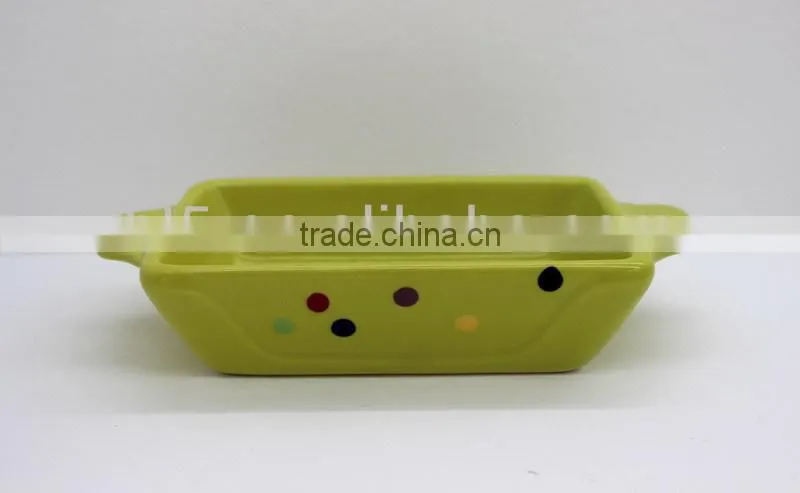 mini rectangle bakeware with dots for kid