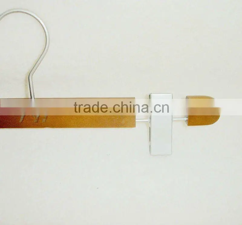 LP-30 with clips wooden hanger for pants