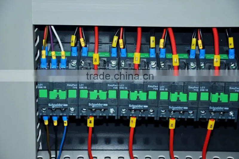 Kinch 160 Ton Servo Motor Cream Bottle Plastic Injection Molding Machine