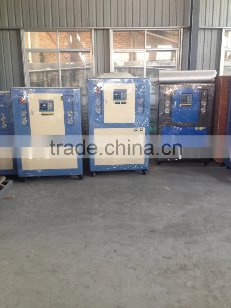 Small mobile water chiller with water cooling tower