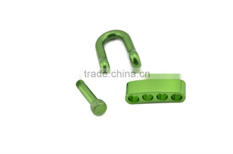 Adjustable stainless steel D Shackle for paracord bracelet