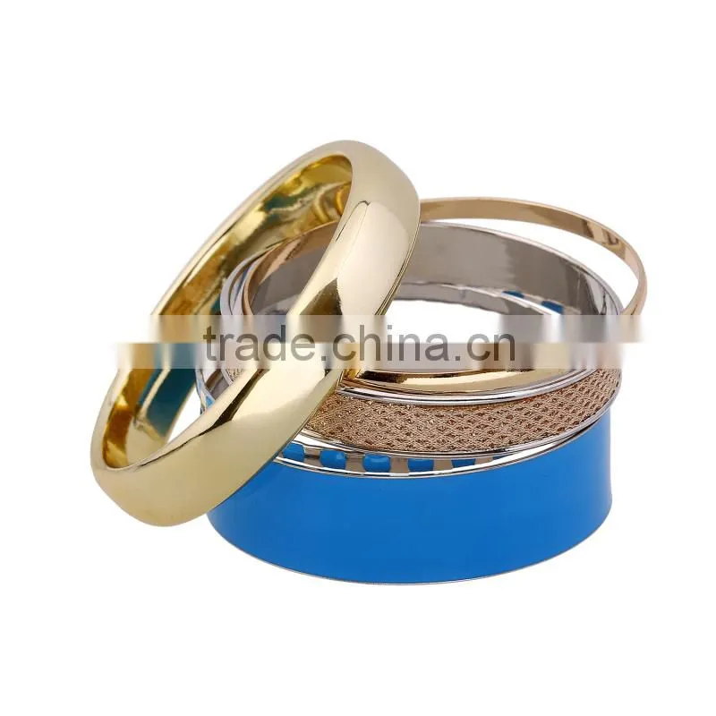 2016 fashion jewelry free sample gold plating bracelets sets