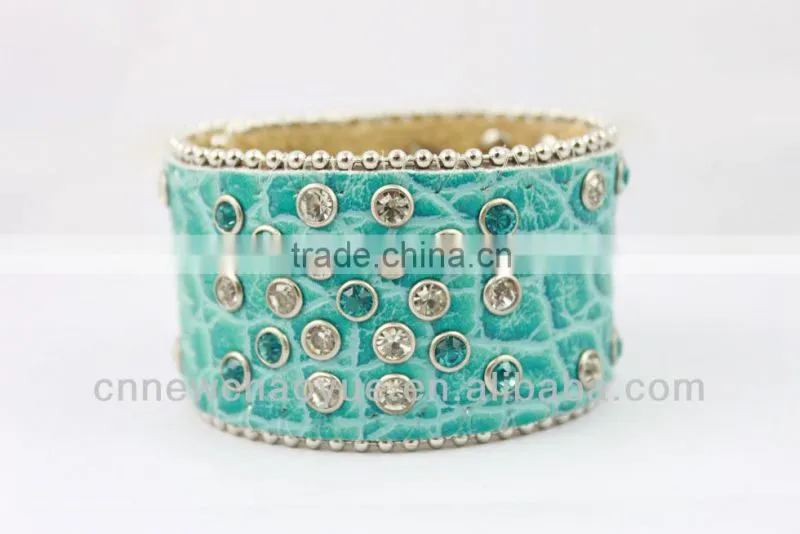Fashion leather cord wrapped beraded bracelet cheap prices