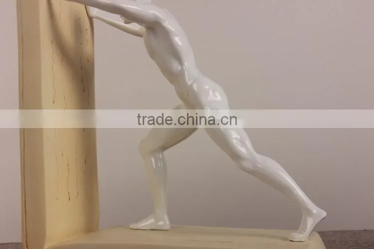 Polyresin home decoration pieces, man resin bookends