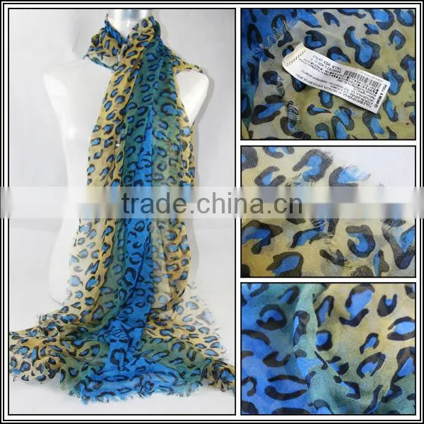 Gradient Color Leopard Printed Lady Scarves