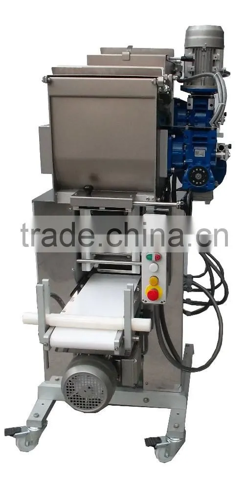 Automatic pasta maker machine made in Italy