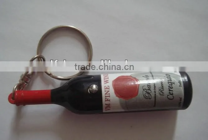 2016 promotional led beer bottle shape led projector keychain with customized logo