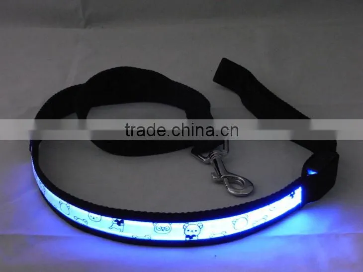 China Pet Supplies Uninterrupted In abundant supply shimmering & Glowing Led Dog Leads Pet Leashes