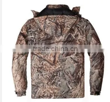 wholesale camo windproof taped hiking softshell jacket