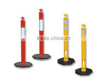 Black rubber basement T-top warning bollard delineator post made of PE