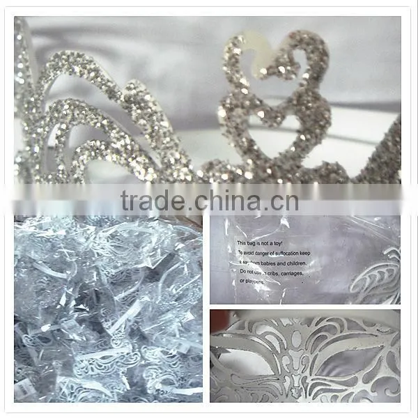 Silver glittered plastic glasses mask for party night decor