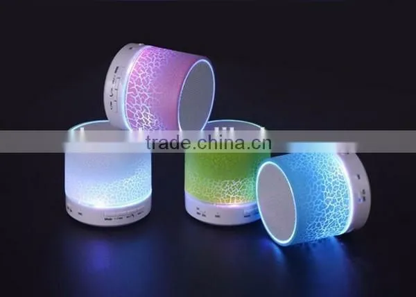 Hot selling wireless cheap mini bluetooth speaker with flashing light