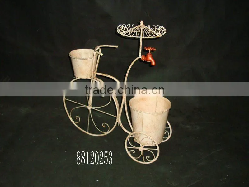 PLANT HOLDER