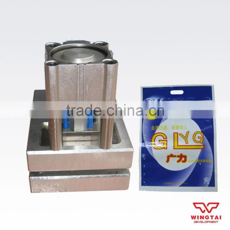 Round Shape Plastic Bag Hole Puncher