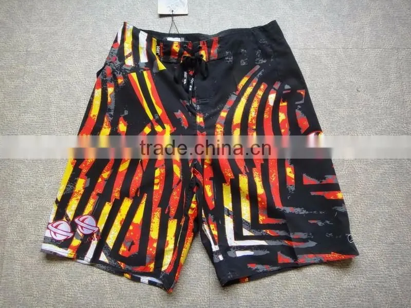 Top Selling 2016 Summer Calf-Length Cargo mens shorts Multi-pocket Men Beach cotton Shorts