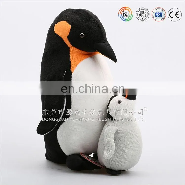 Lovely promotional toy mom and baby family penguins gift