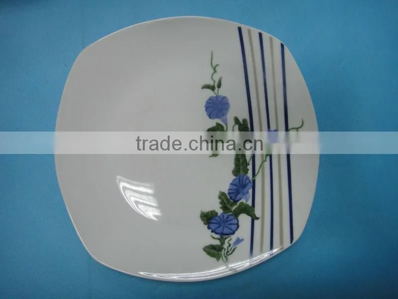 Hot sale 2015 new christms design red porcelain flat dinner plate, ceramic dessert flat plate