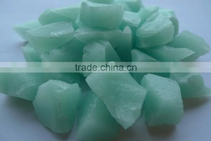 luminous gravel stone in darkness for resin bound