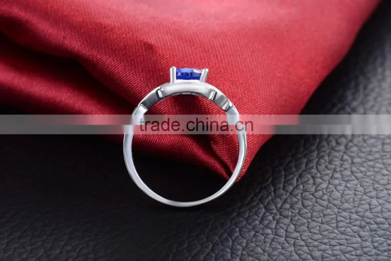 2016 Hot sale wedding diamond latest gold finger ring designs for girls