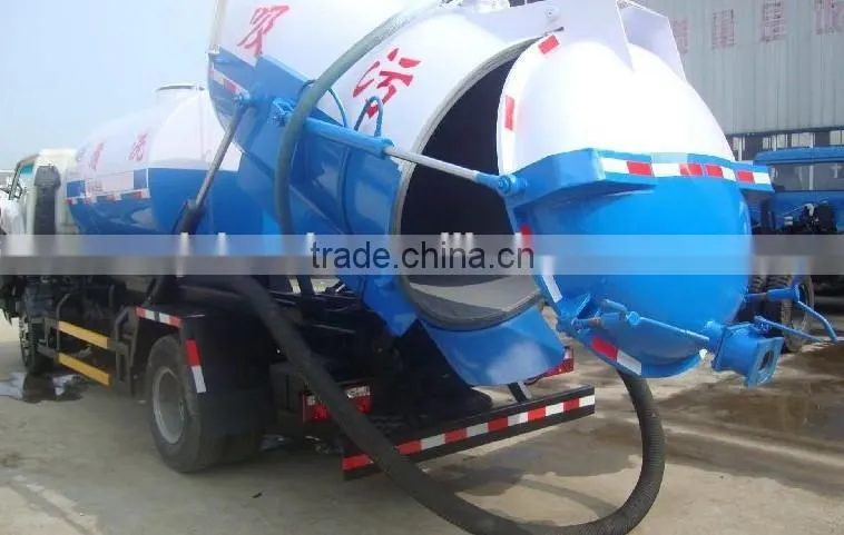 4X2 SinoTruk Sewage Suction Tank