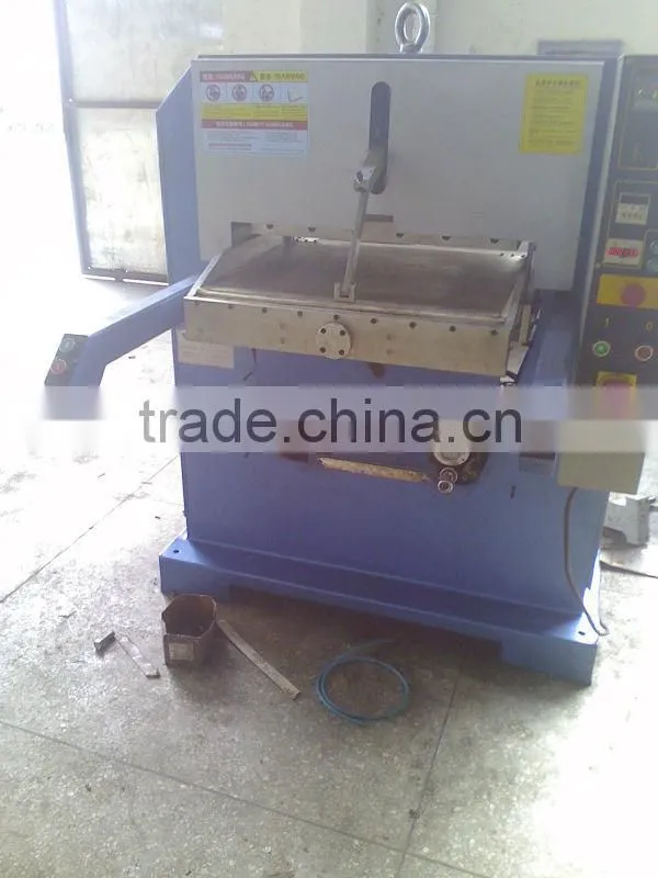 120T Full automatic Leather embossing machine/embossing machine/shoe machine