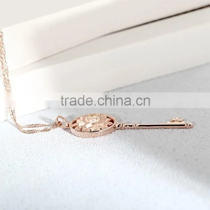 2016 New Design Key Of Life S925 Gold Simple Pendant SPG901Y