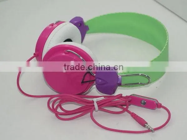 2014 new fashionable noise filter headphone