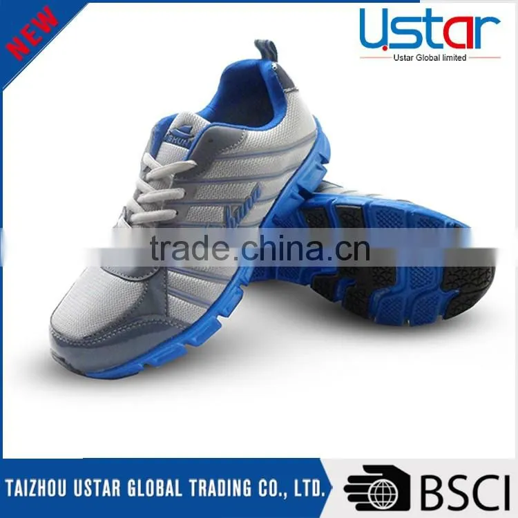 New design cheap portable PU mesh man sport shoes