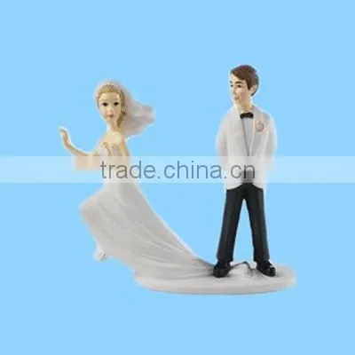 polyresin chinese wedding couple statue